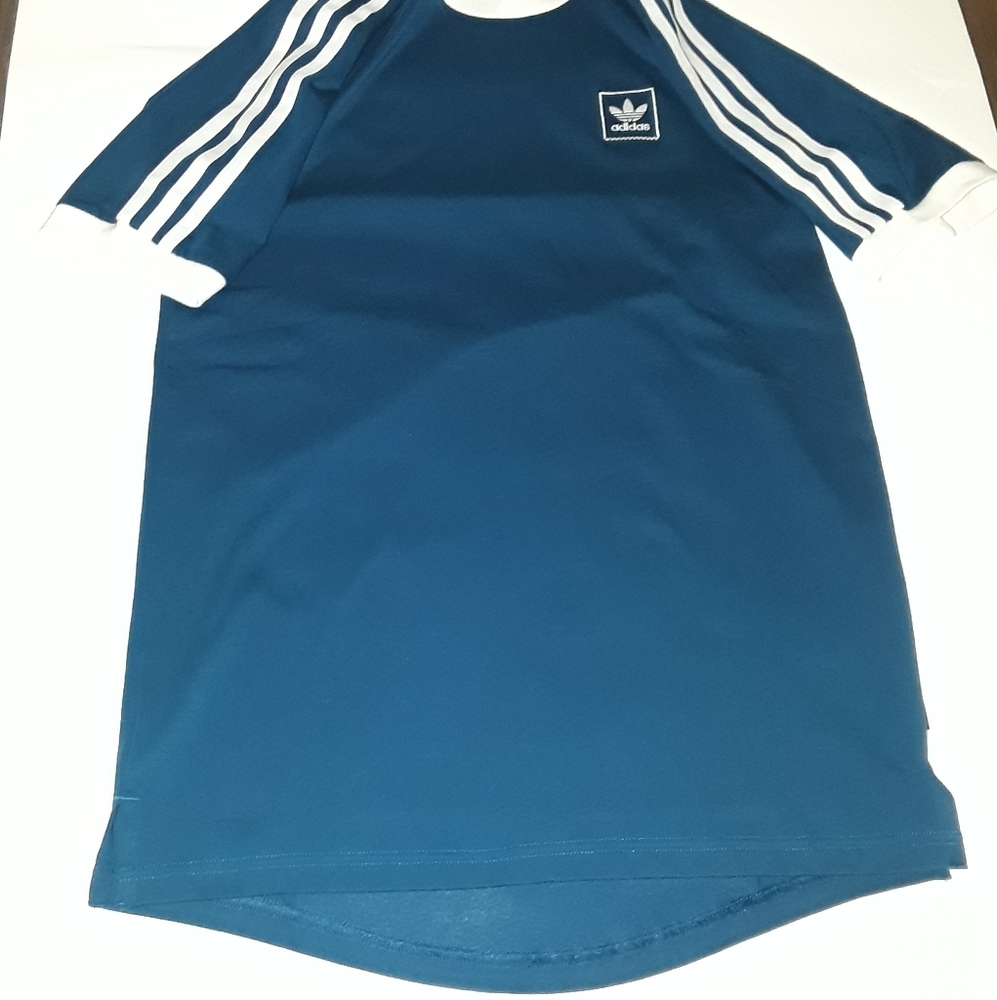 *NWOT* Adidas 3 stripe shirt